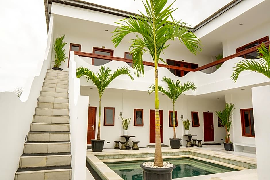 Uluwatu Stay's Deluxe Room #8