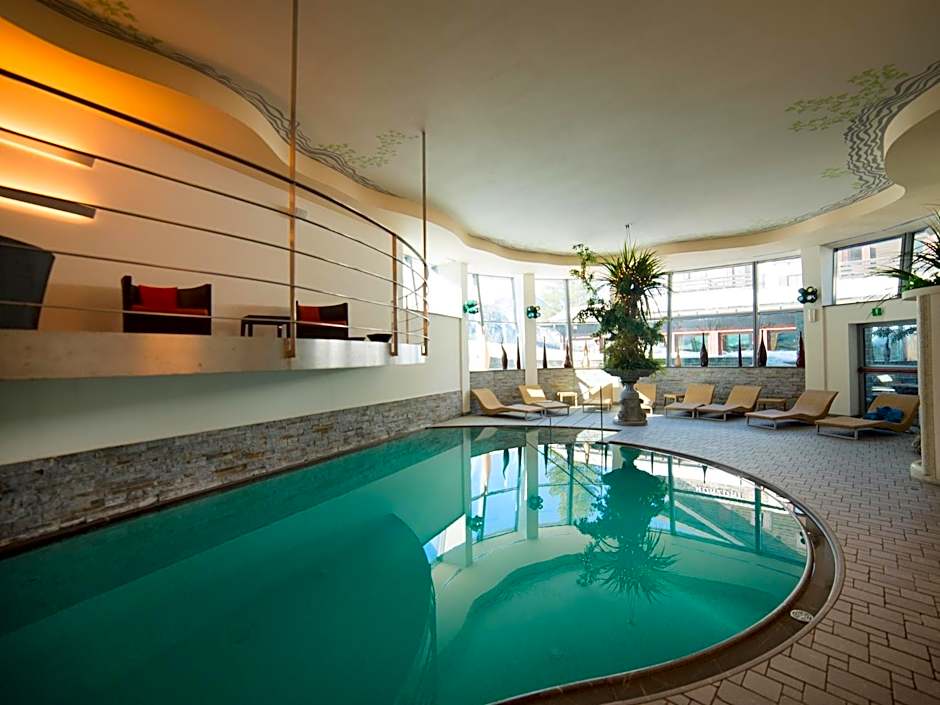 Hotel Monzoni - San Pellegrino