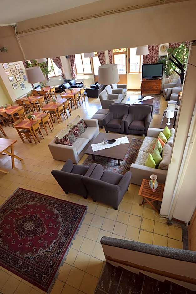 Christys Palace Hotel