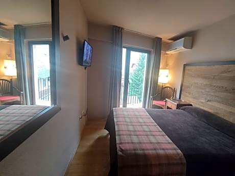 Single Room with Air-conditioning