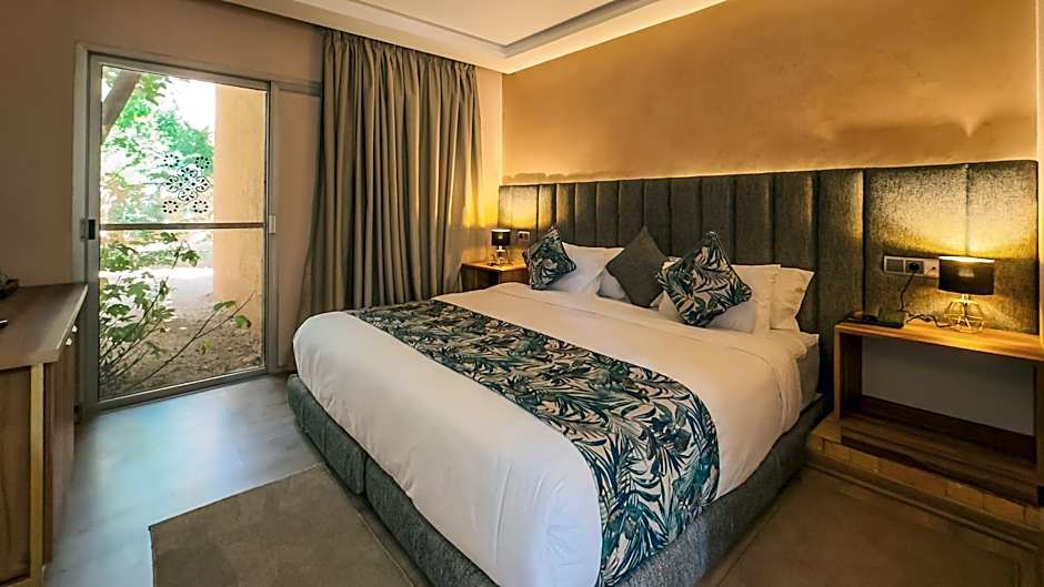 RS Hotel Karam Palace
