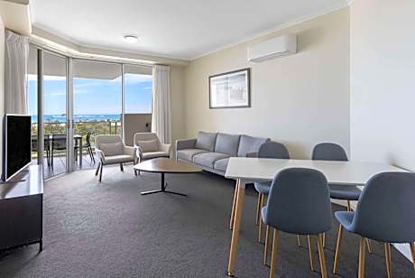 Two Bedroom Ocean View Apartment