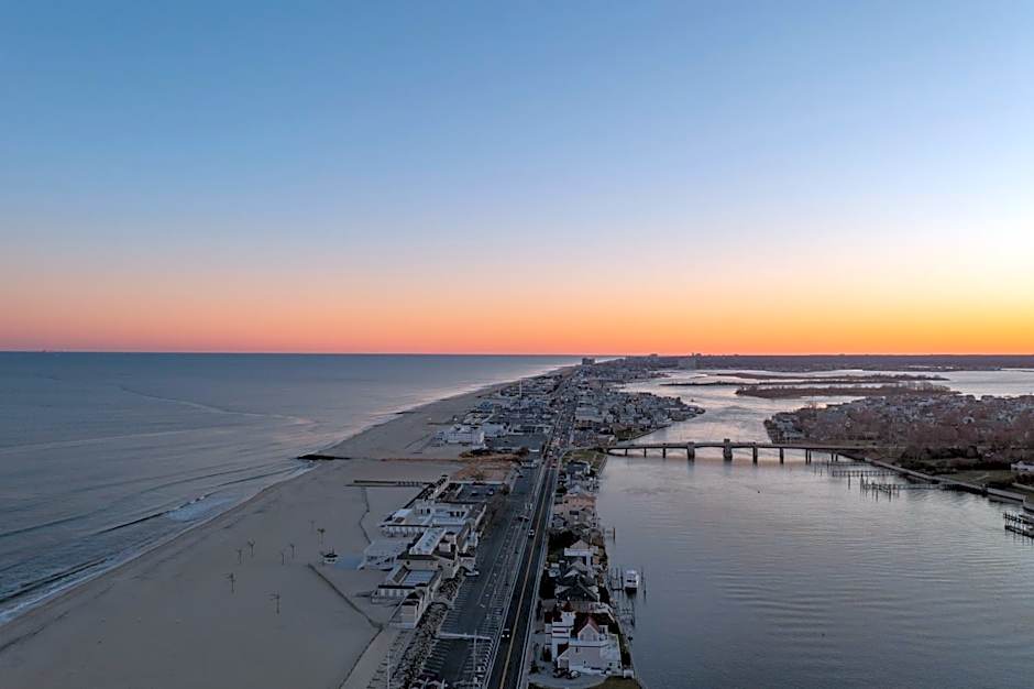 BeachWalk at Sea Bright