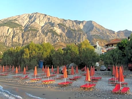 Kampos Village Resort
