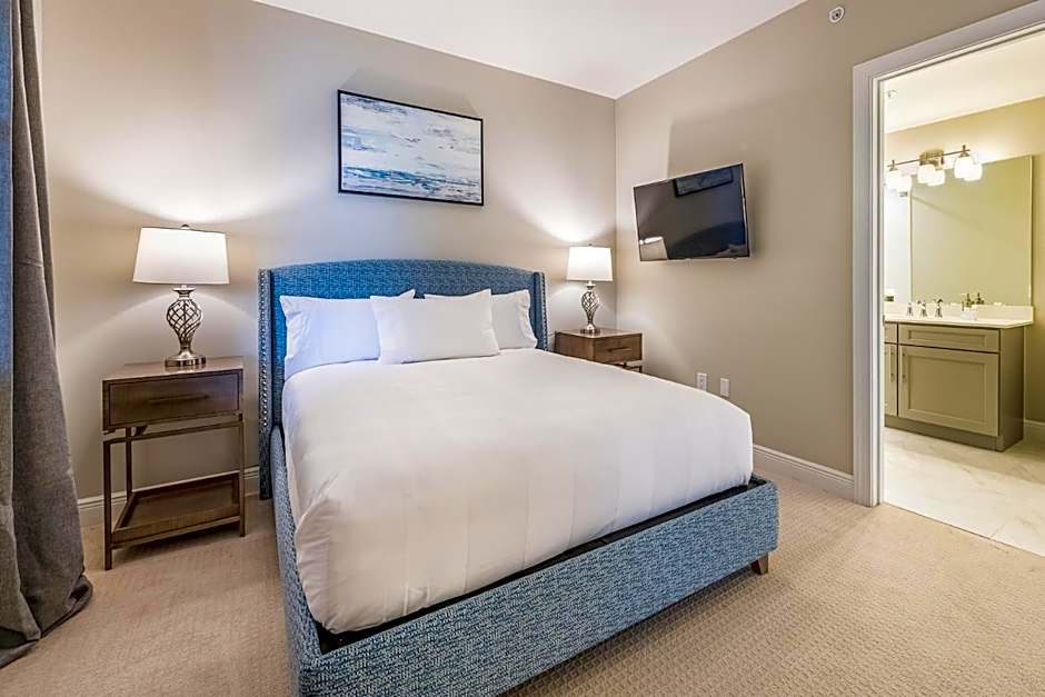 Siena at Bella Collina