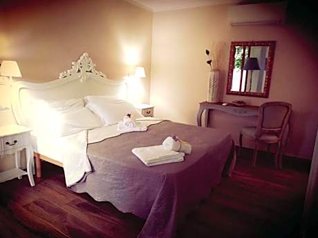 Double Room with Lake View