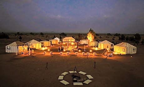 Horaz luxury Camp