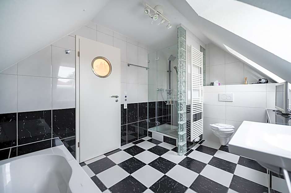 Oma's Küche & Quartier