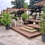 GARDEN HOTEL