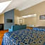 Econo Lodge Inn & Suites At The Conference Center