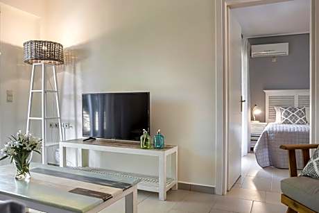 Suite with Mountain View