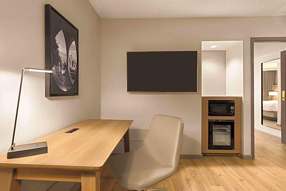 Radisson Hotel Seattle Airport