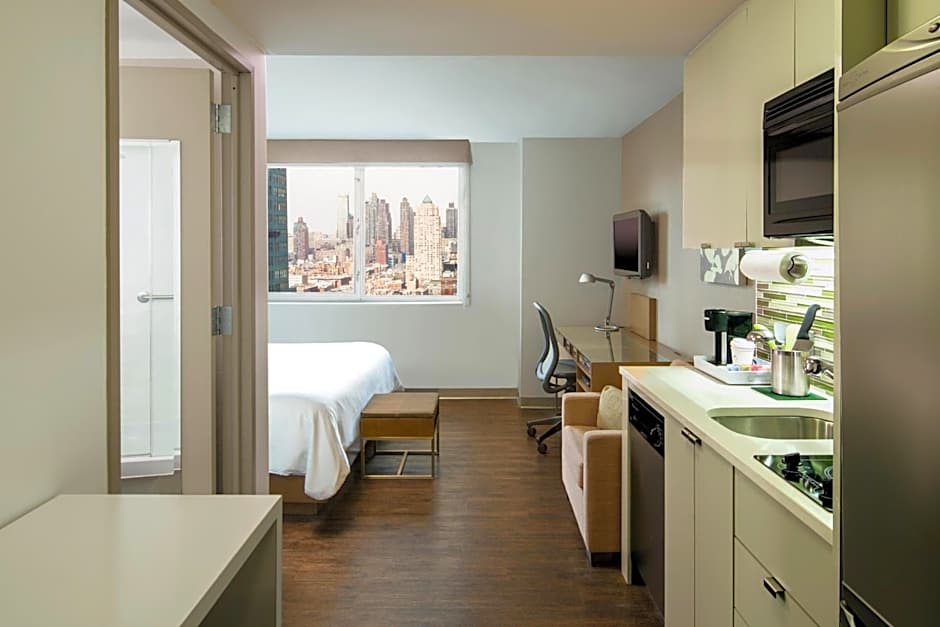 Element New York Times Square West