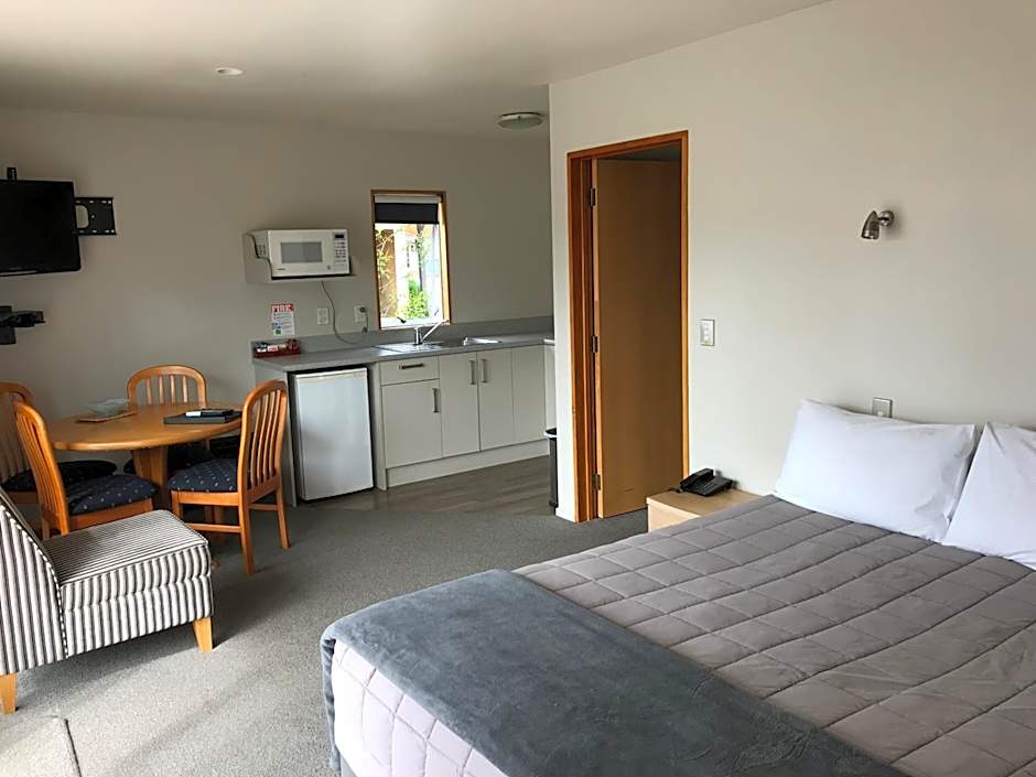 Jade Court Motor Lodge