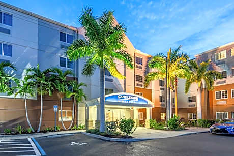 Candlewood Suites Fort Myers/Sanibel Gateway By IHG