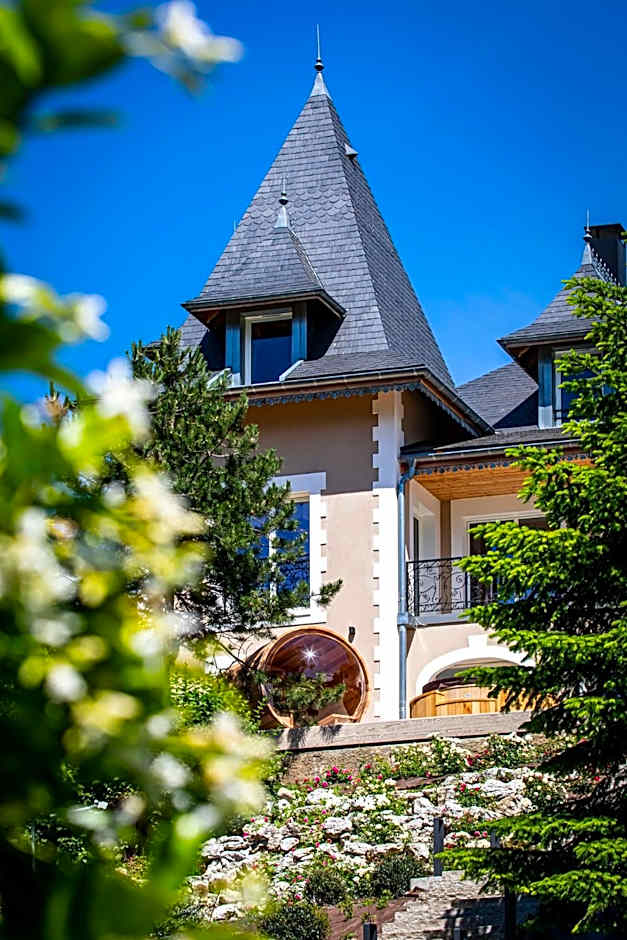 Hotel L'Incomparable by Les Etincelles