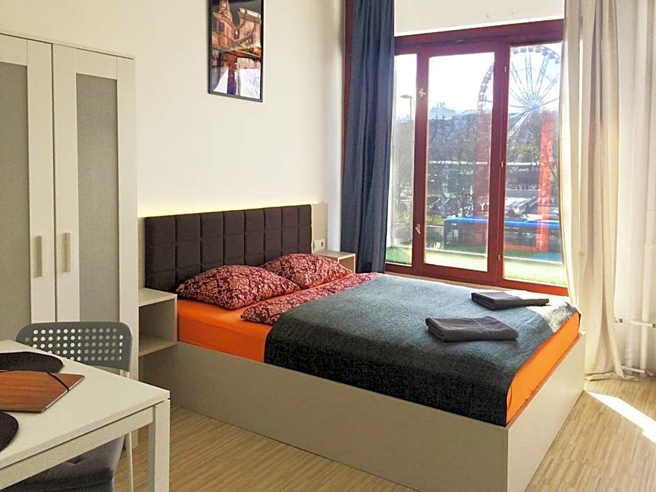 Zoom-Budapest Apartments