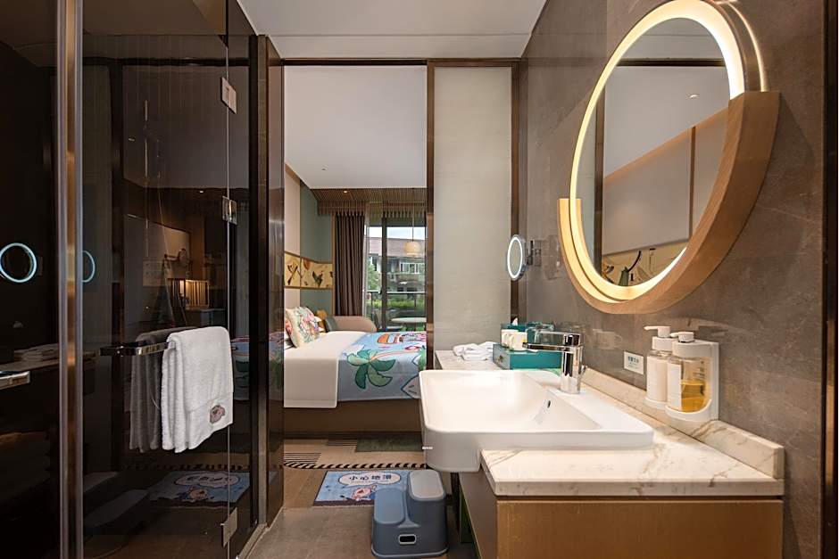 Holiday Inn Deqing Xinshi Ancient Town By IHG