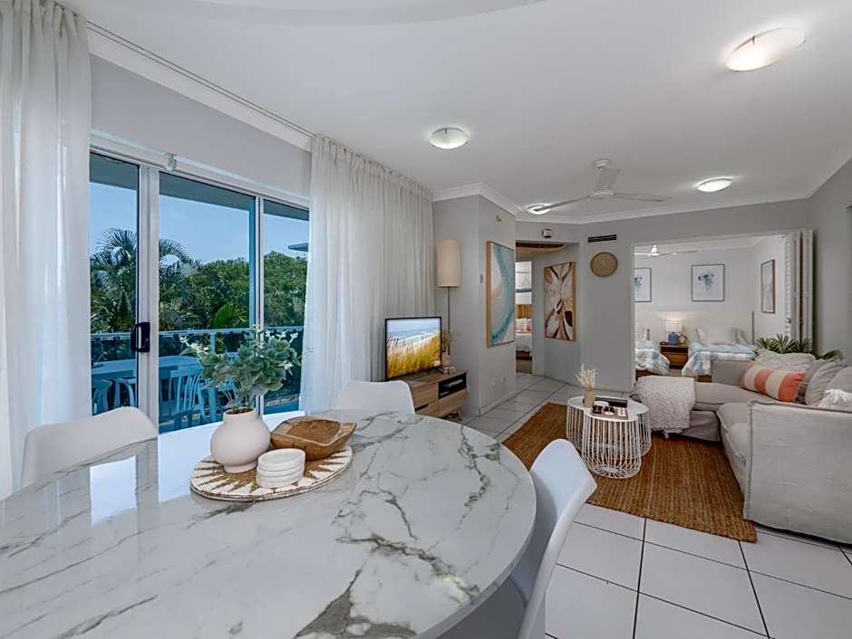 Koola Beach Apartments Bargara