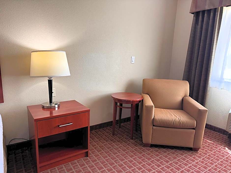Ramada by Wyndham College Station