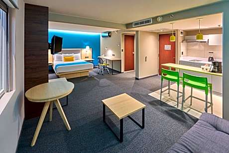 City Express by Marriott Toluca