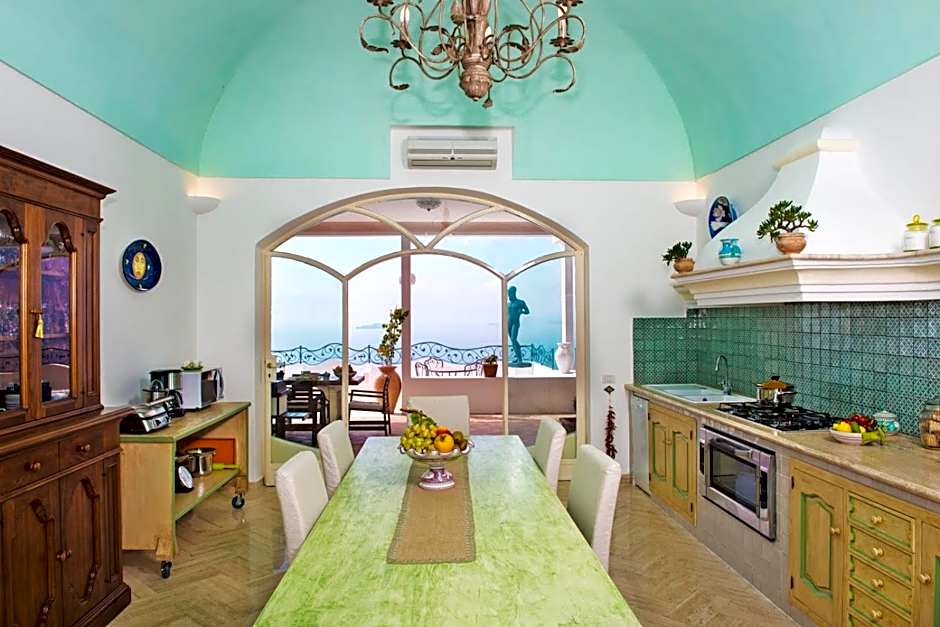 Villa Santa Chiara Positano Suites