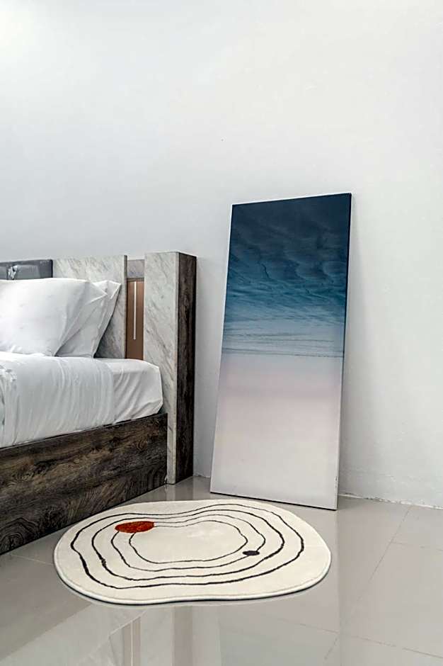 MIQ HK111-4BR Home Ratchada-Huaykwang 14PAX