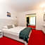 Hotel Cirus