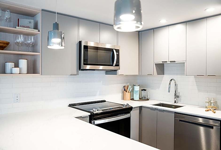 Adanac by Revelstoke Vacations