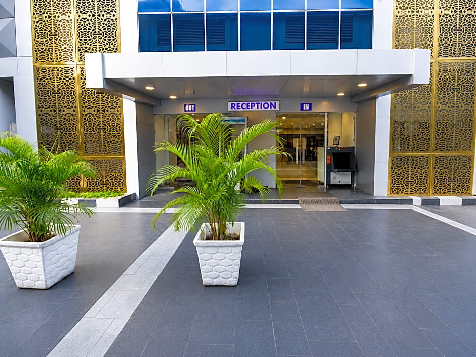 GolfView Suites and Conference Center