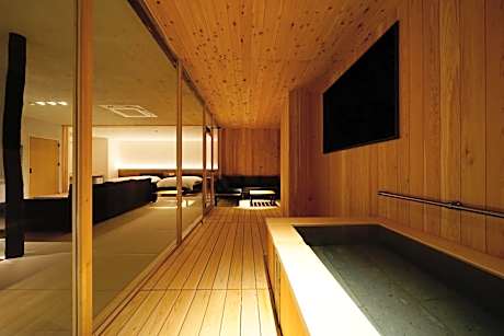 Premium Suite Room with Dining Area, Open Air Hot Spring Bath【Hikari】