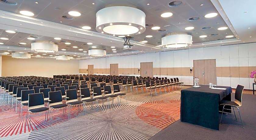Movenpick Hotel Amsterdam City Centre