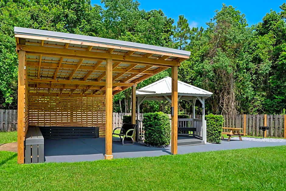 Best Western Plus Blue Angel Inn