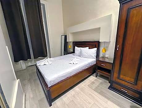 Deluxe Single Room with Balcony