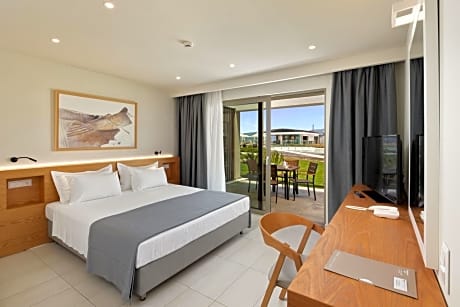 Deluxe Double Suite with Limited Sea View