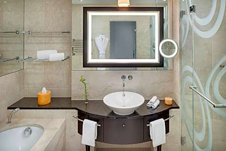 Executive Guest Room, 2 Twin/Single Beds (1 Double Bed)