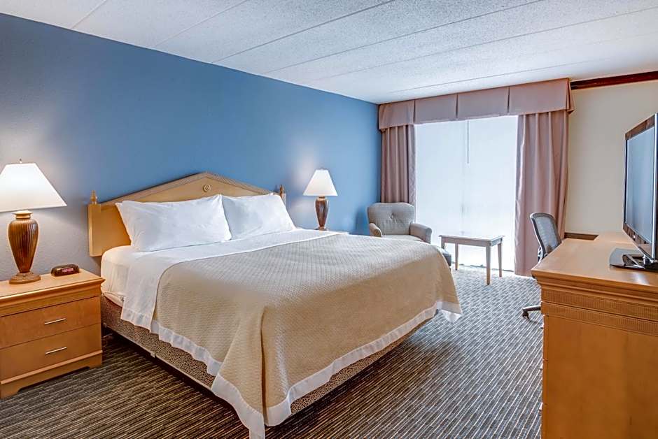 Days Hotel by Wyndham Toms River Jersey Shore