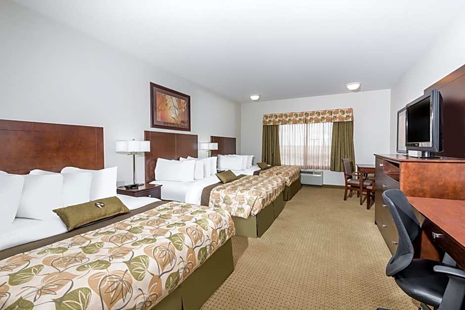 3 Queen Beds — 4 fotoğraftan 1. fotoğraf