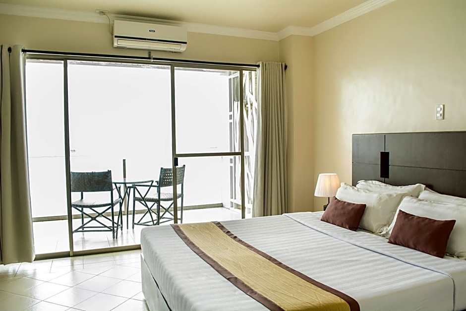 Hotel Tavern Surigao