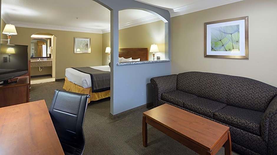 Best Western Angleton Inn