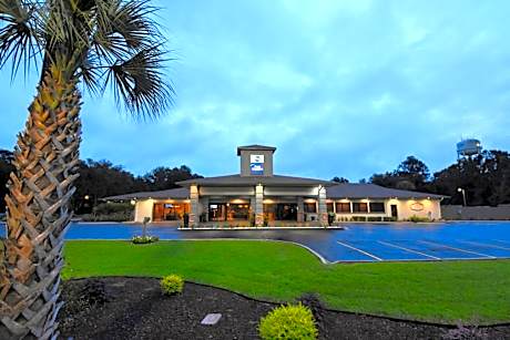 Best Western Point South