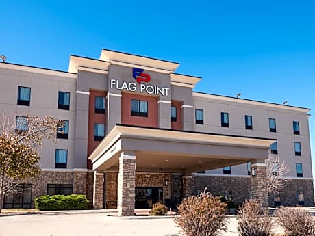 Flag Point Inn and Suites Pratt by FairBridge