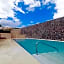 Albor San Miguel de Allende, Tapestry Collection