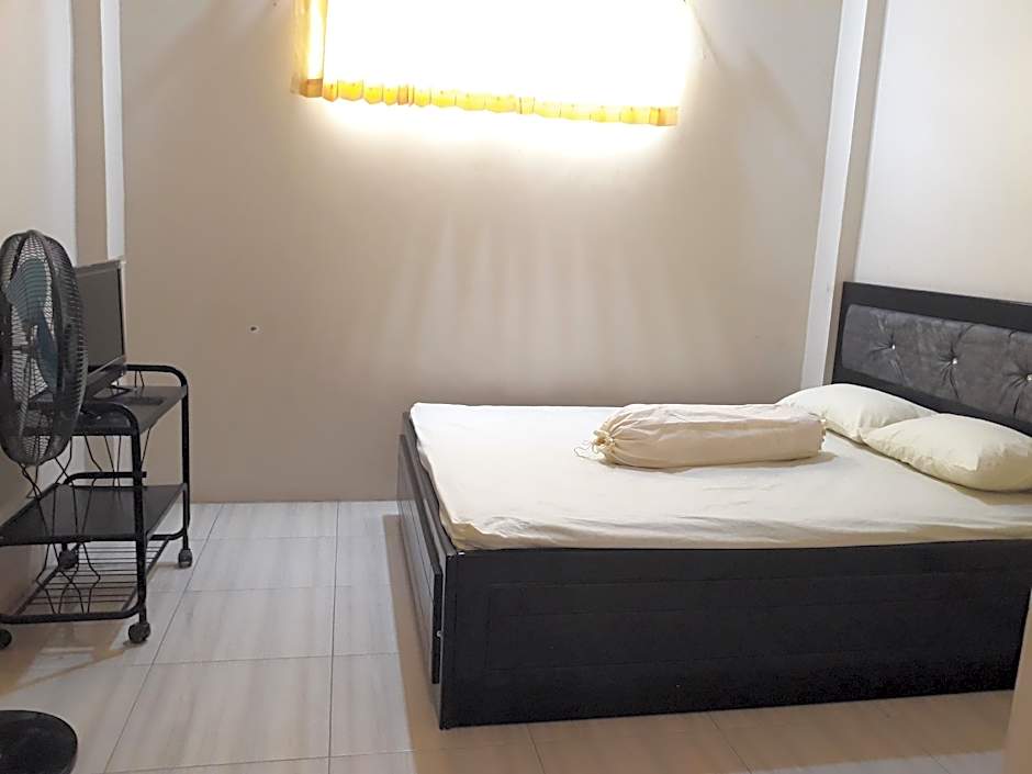 OYO 91162 Homestay Ansyariah Syariah