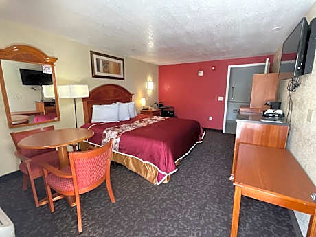 Accessible King Bed Non-Smoking