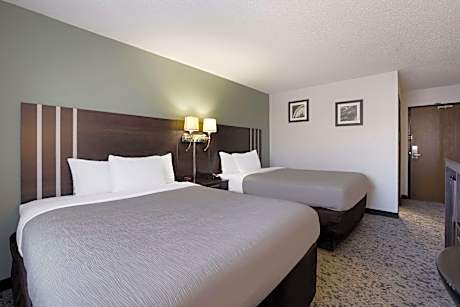 Queen Room with Two Queen Beds - Non-Smoking