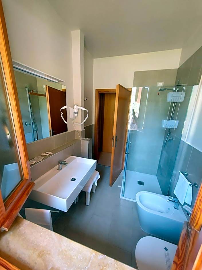 Montebello Park Hotel