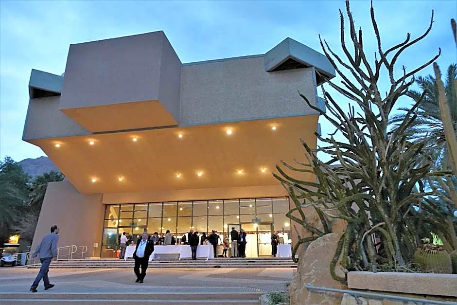 Ein Gedi Kibbutz Hotel