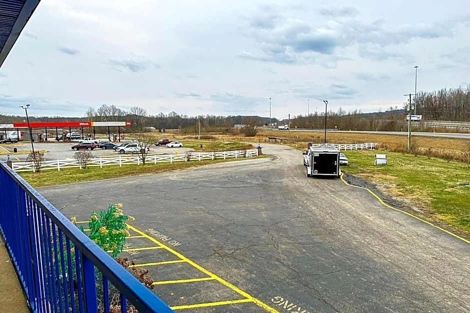 Happy Stay Inn Madisonville I-69 By OYO