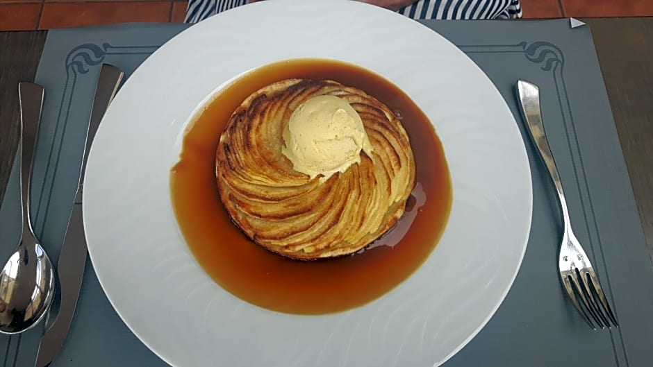 The Originals City, Hotel Le Coeur d'Or, Sedan Est (Inter-Hotel)